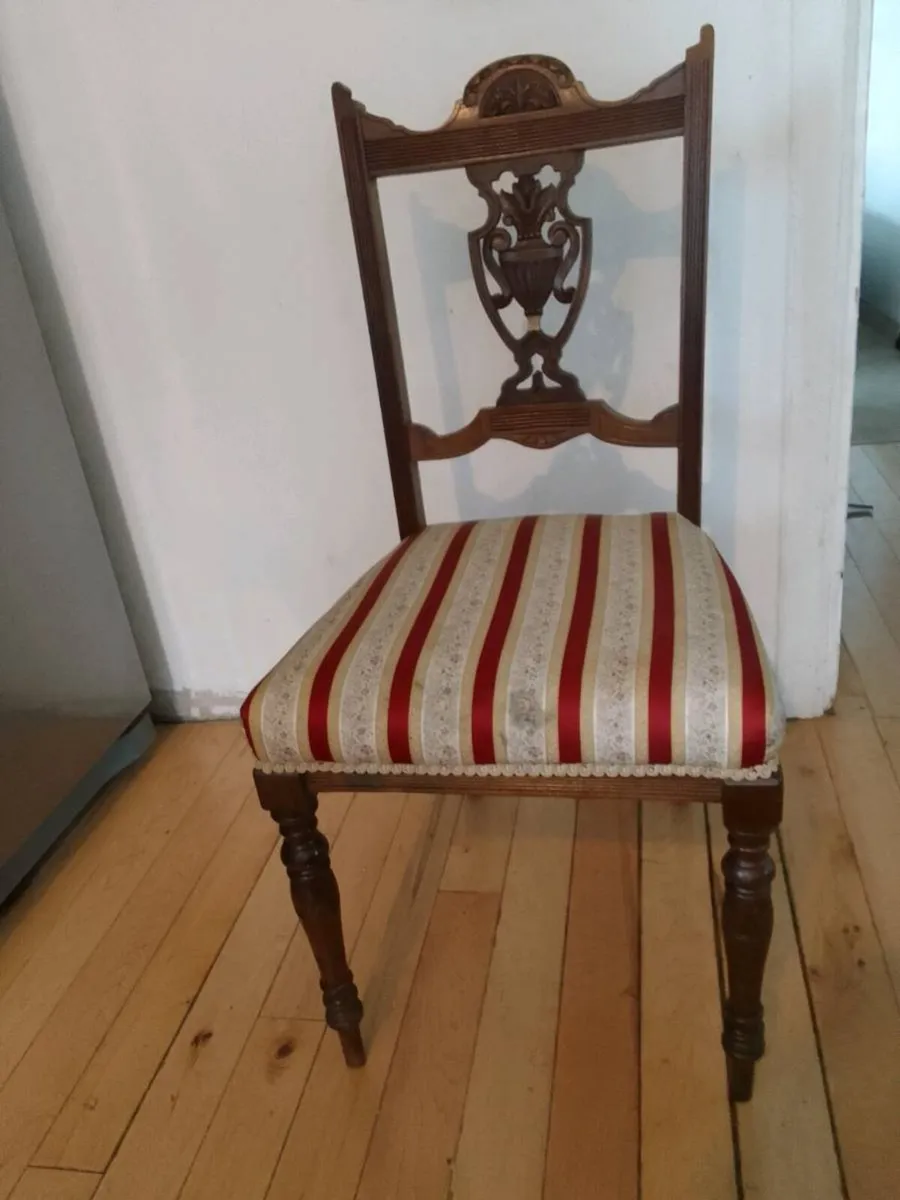 Victorian carved hall chair 1890s - Image 1