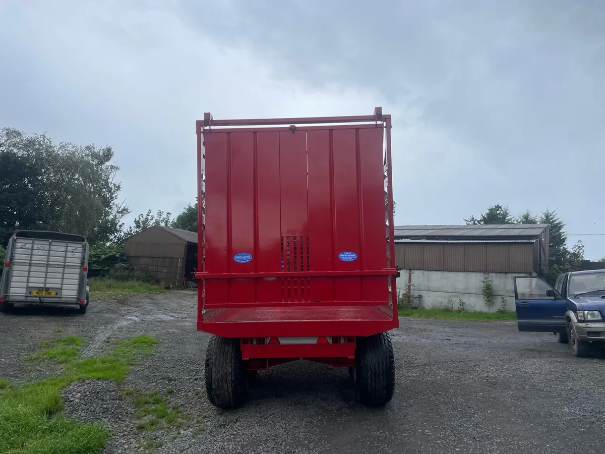 johnson silage trailer - Image 4