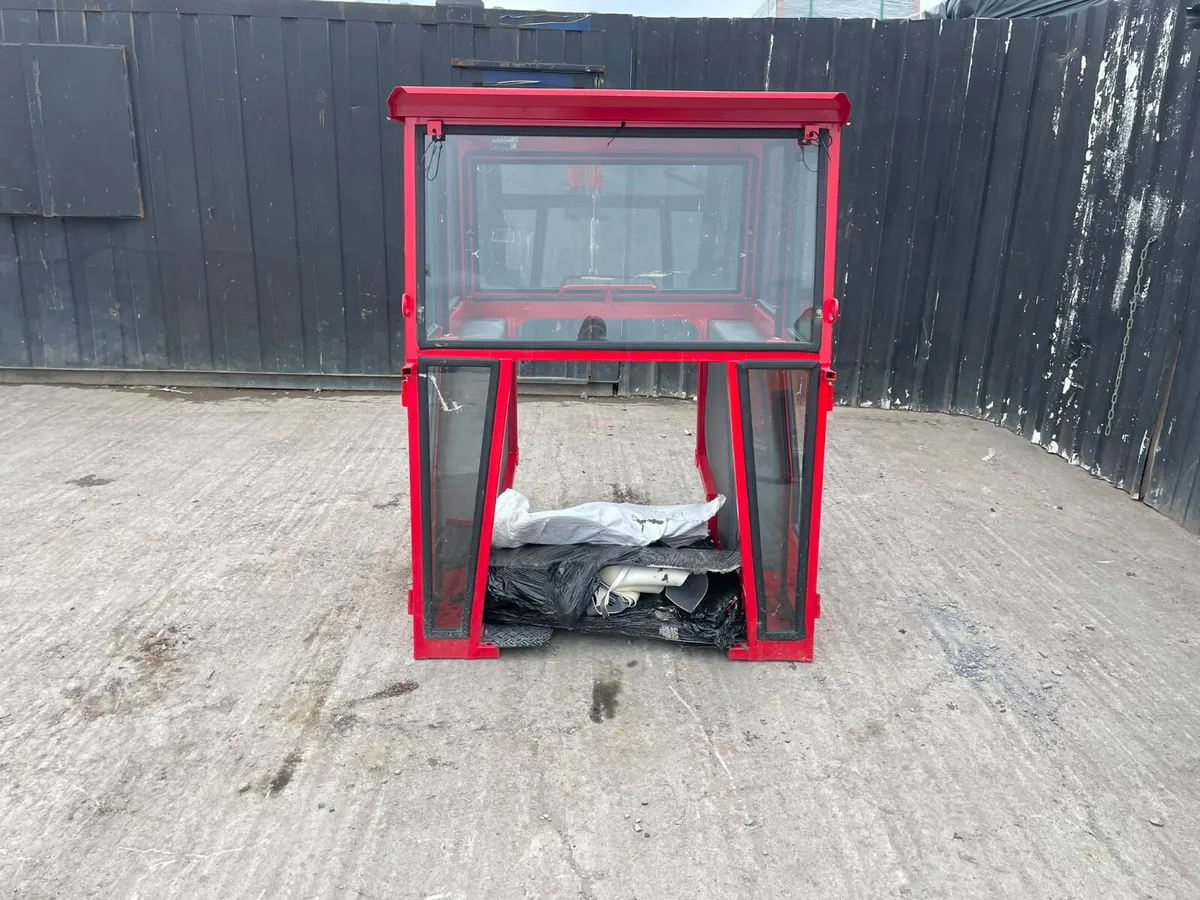 Massey Ferguson  replacement tractor cab - Image 2