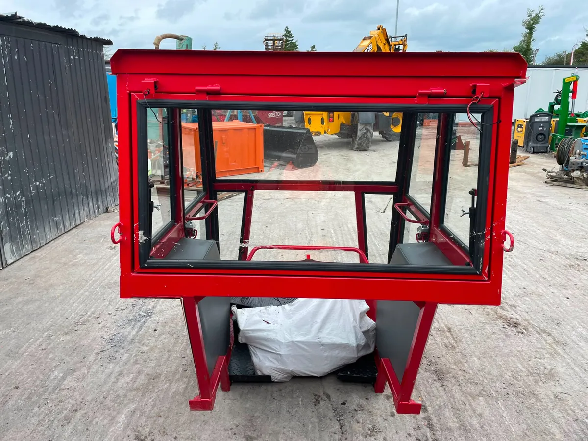 Massey Ferguson  replacement tractor cab - Image 4