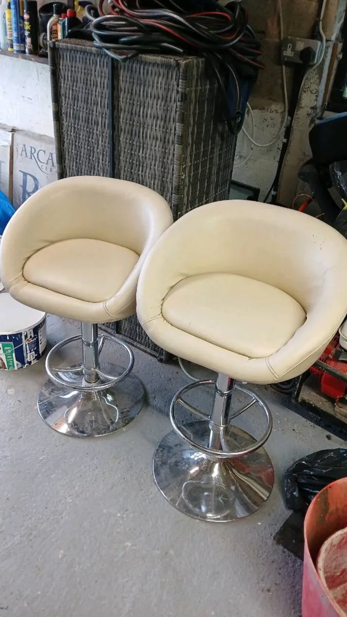 Kitchen Stools & hall table - Image 1