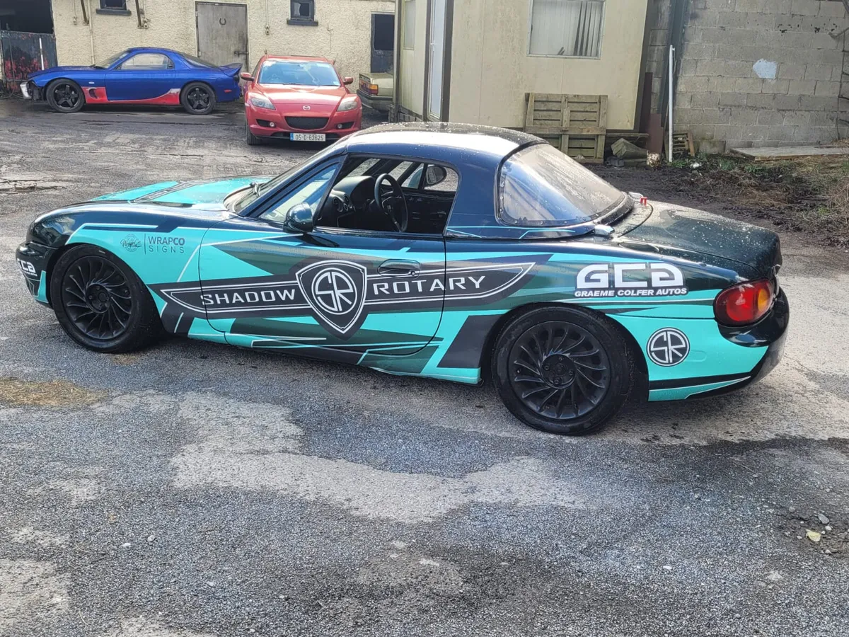 Mazda MX5 race car - Image 4