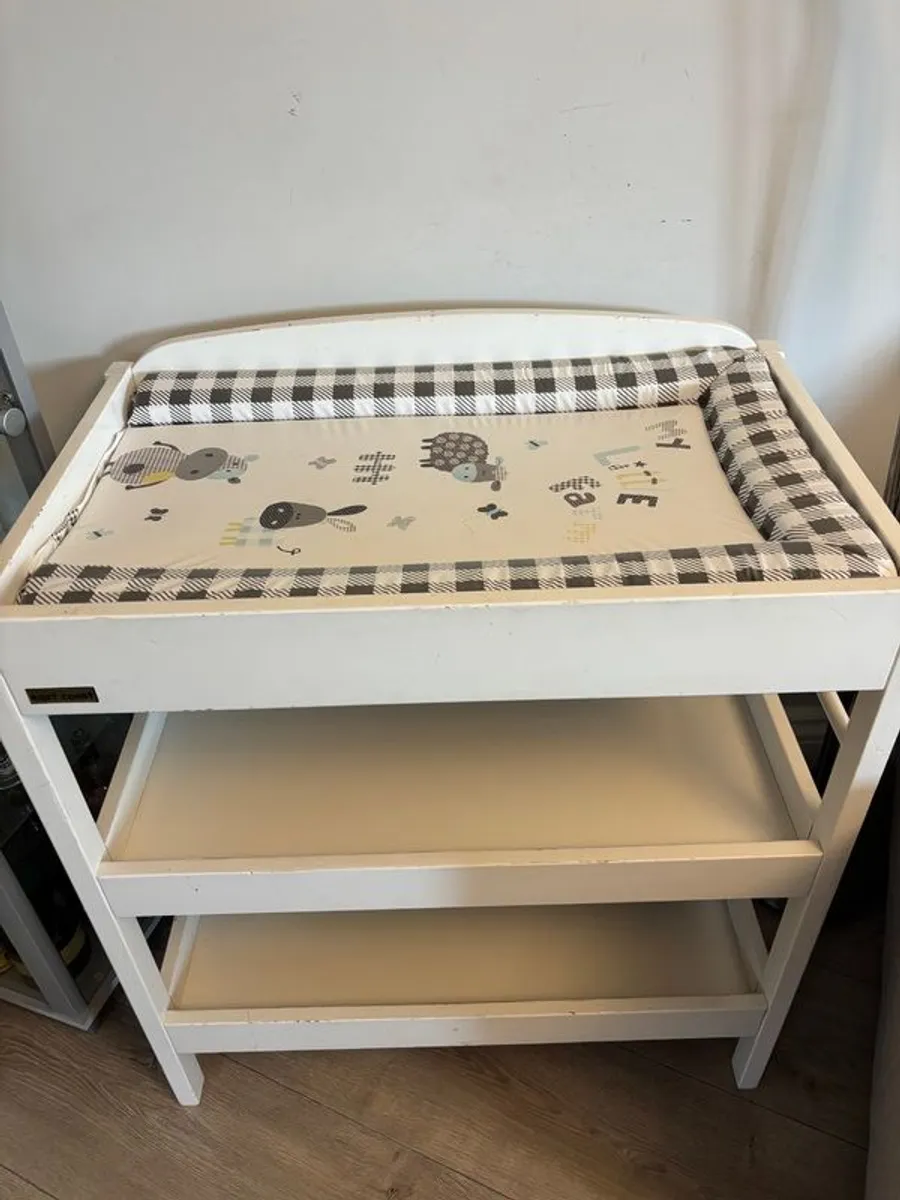 Changing Table - Image 1