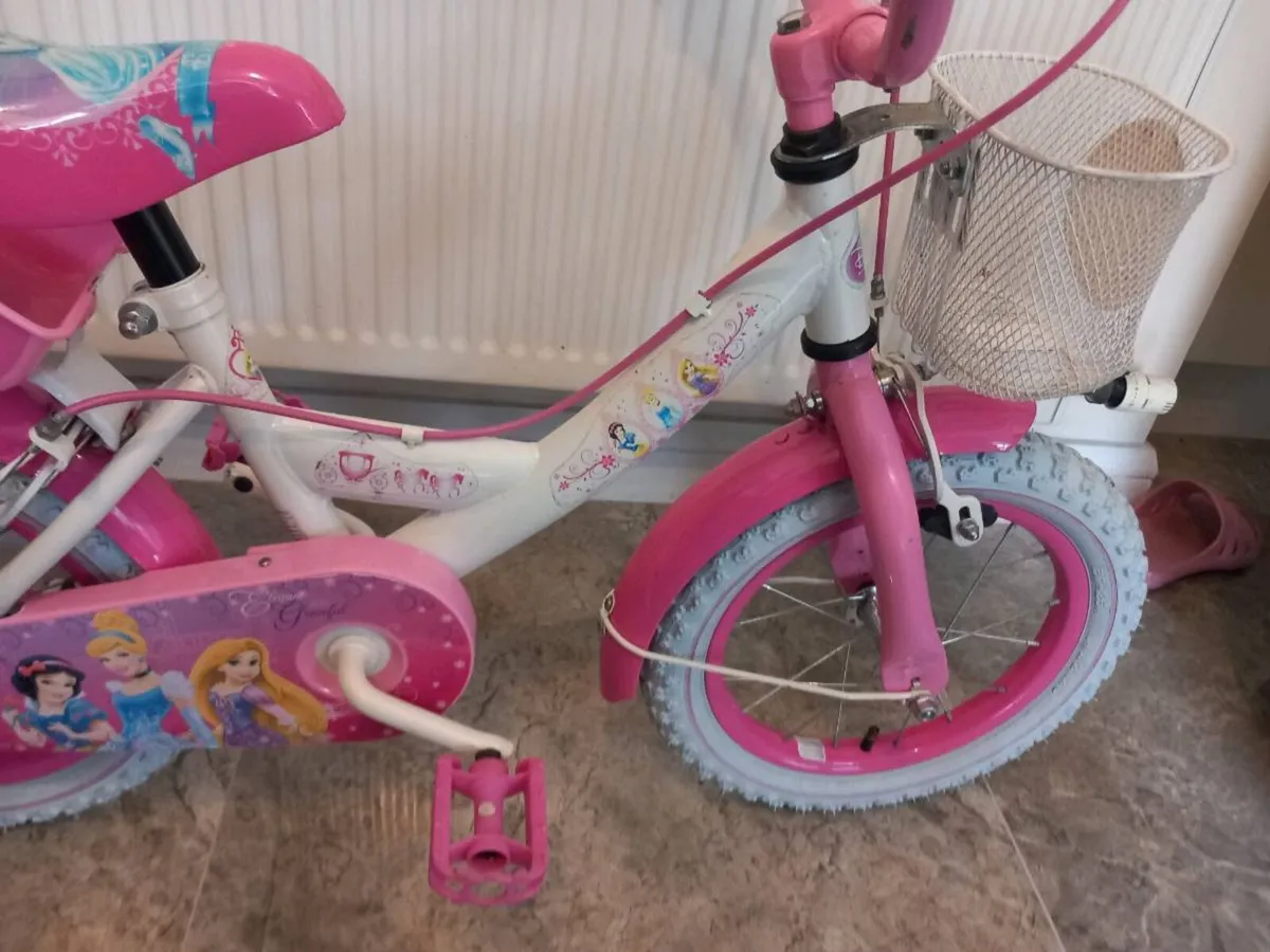 Kids Disney Princess bike size 14 inch wheels - Image 4