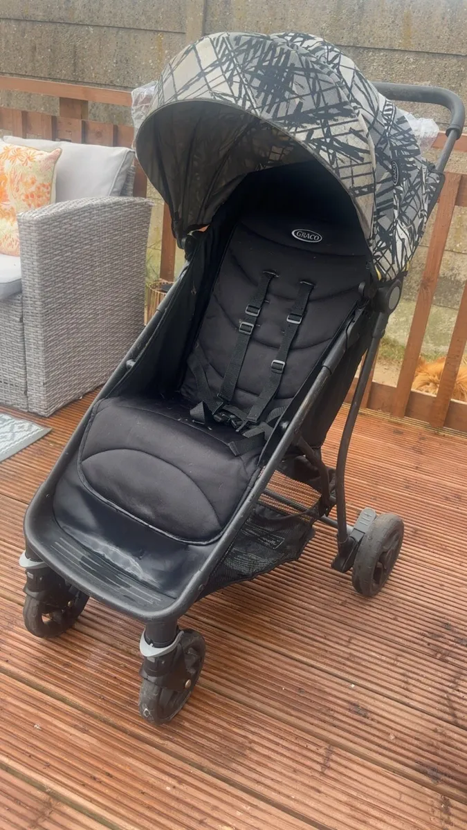 Stroller - Image 1
