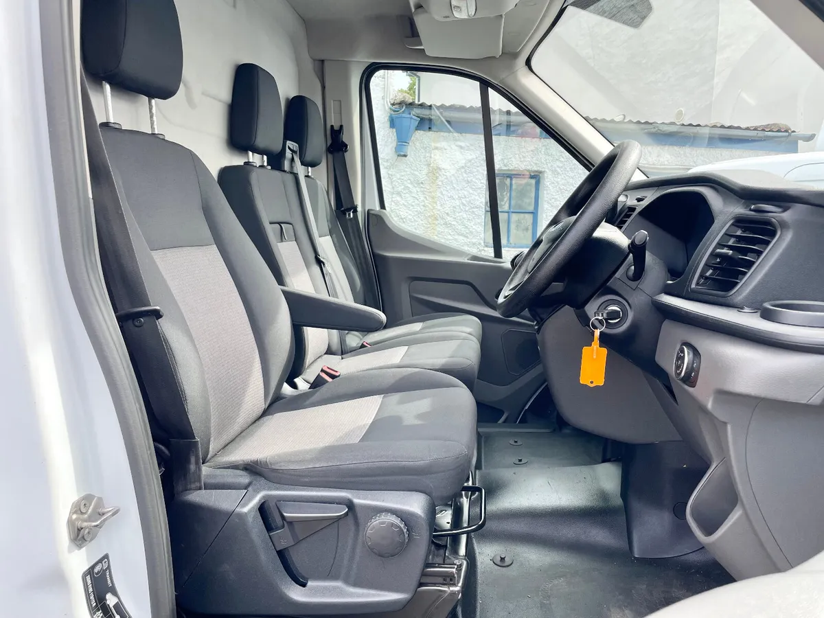 Ford Transit L3H3 2.0TDCI 130PS RWD H/R LWB,2023 - Image 4