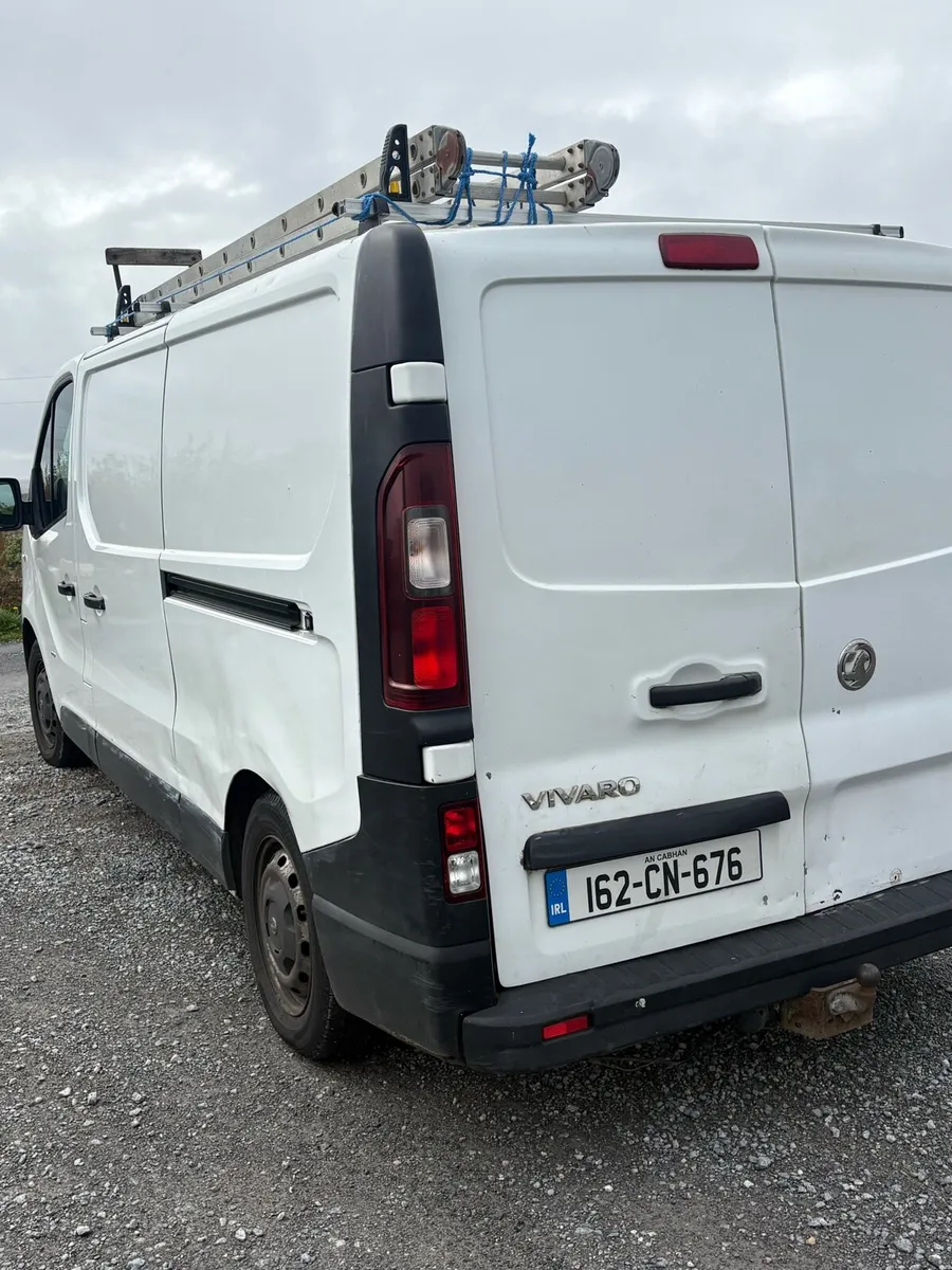 2016 Vivaro - Image 4