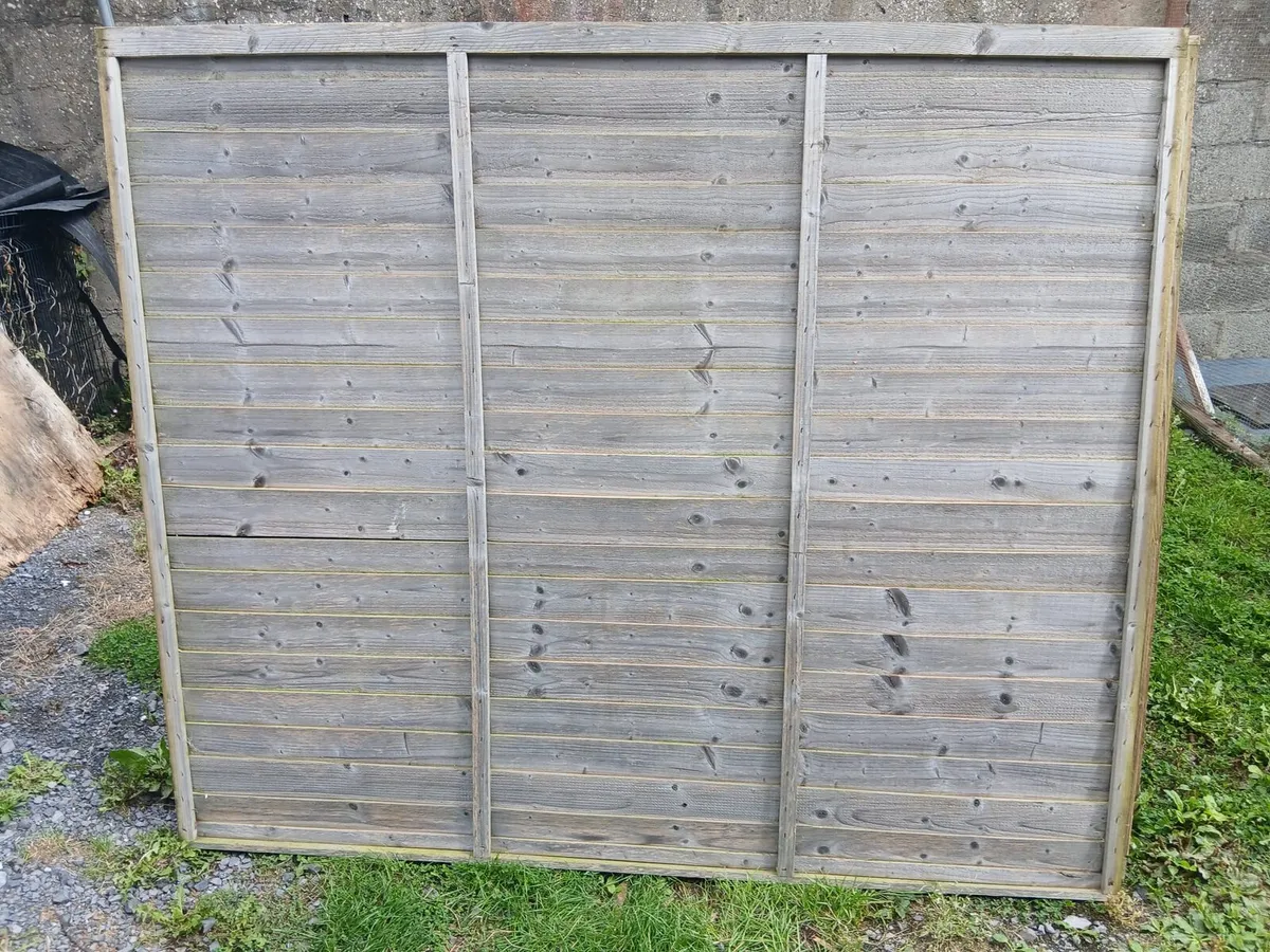 Garden fencing