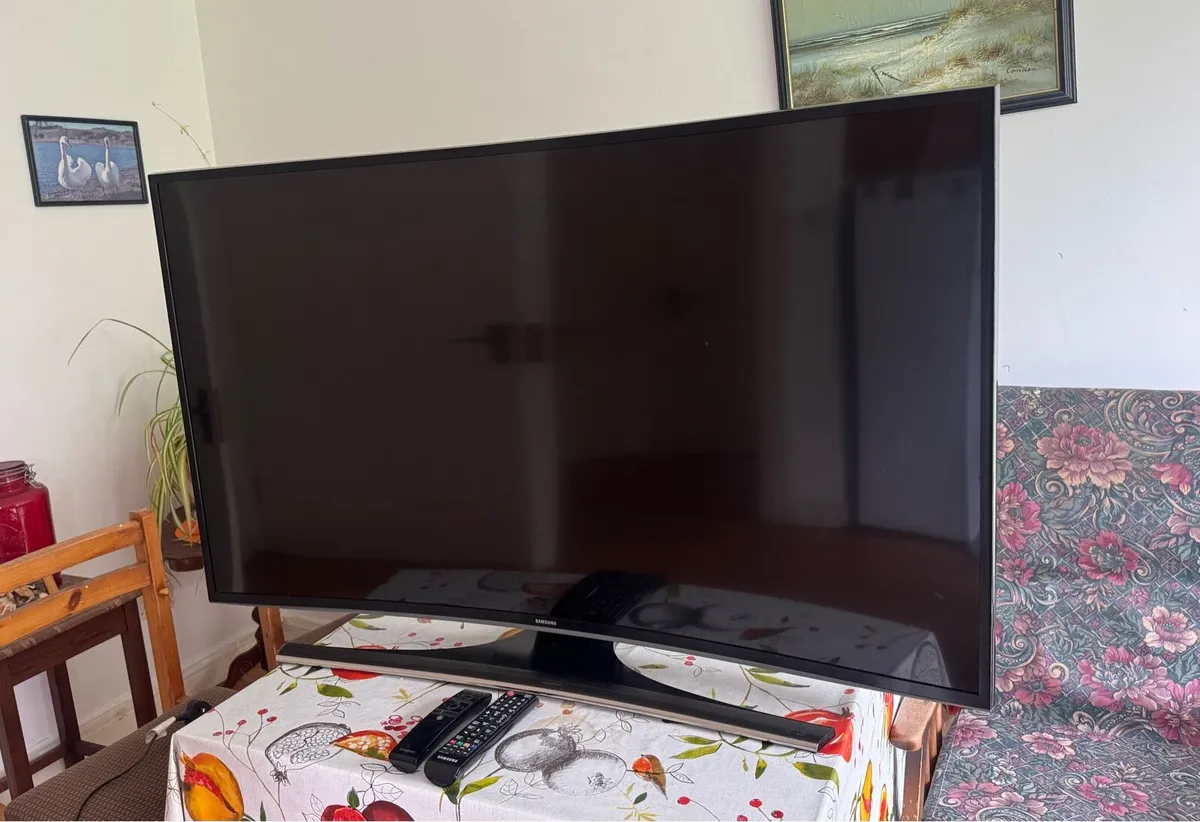 Samsung 6series 48”LED-backlit LCD TV-4K - Image 3