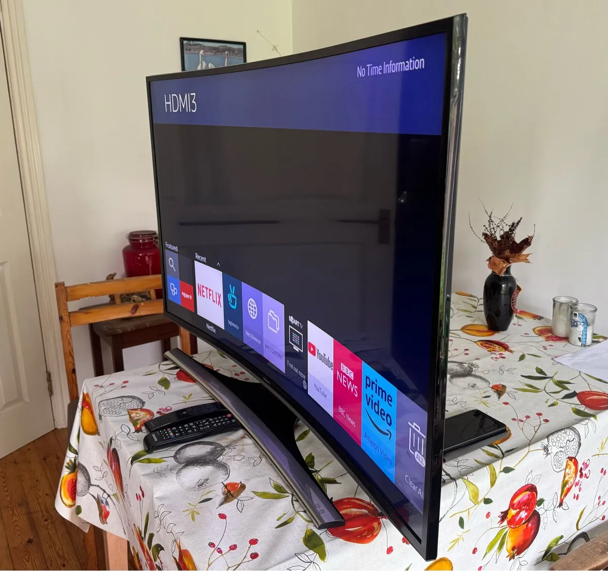 Samsung 6series 48”LED-backlit LCD TV-4K - Image 4