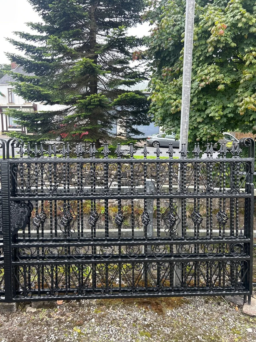 Driveway Gates - Image 3