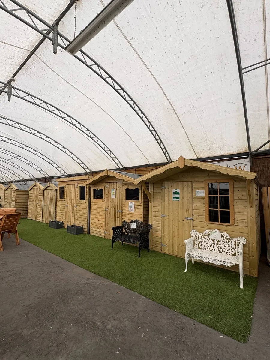 Garden sheds - Image 1