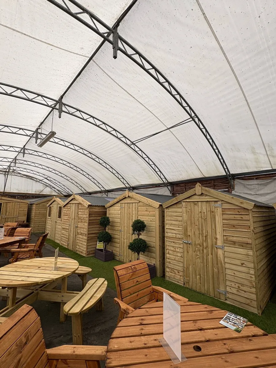 Garden sheds - Image 2
