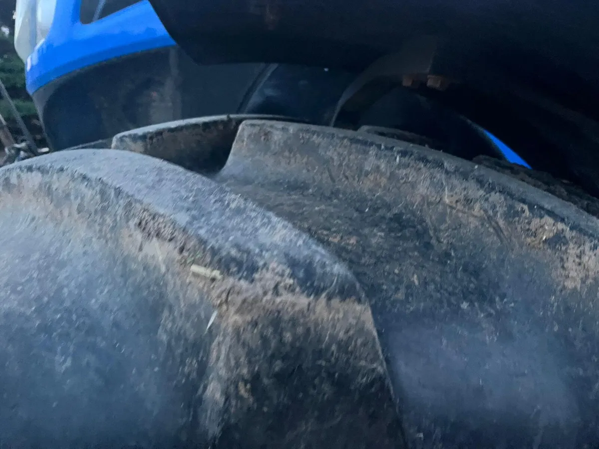 2018 New Holland T7260 - Image 3
