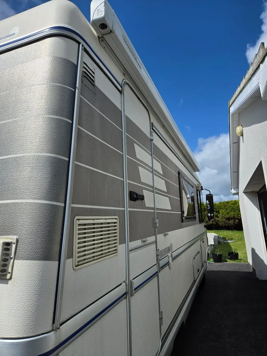 Mercedes hymer starline s580 2.9 auto diesel - Image 4