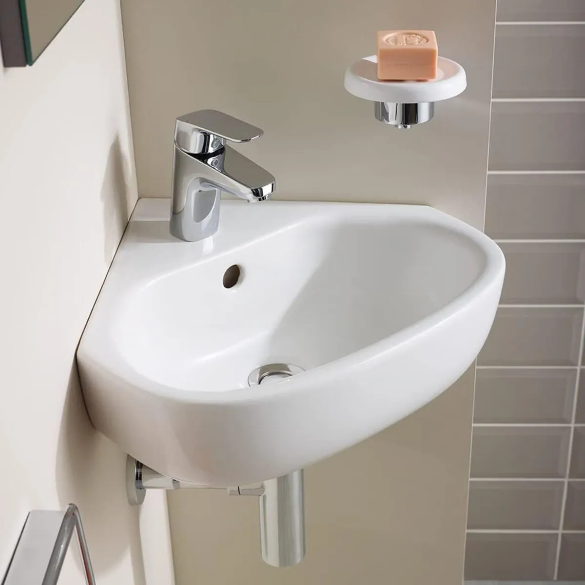 Mixer Basin Tap Without Pop Up Waste B1812aa - Image 2