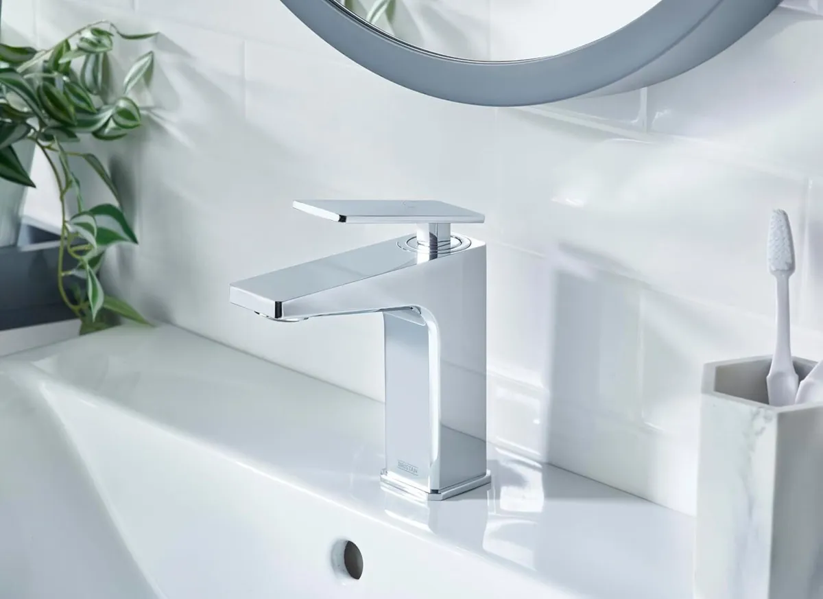 Bathroom Taps Square Chrome Basin Mixer Tap - Image 2