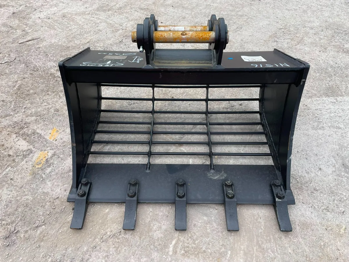 Excavator riddle bucket - Image 1