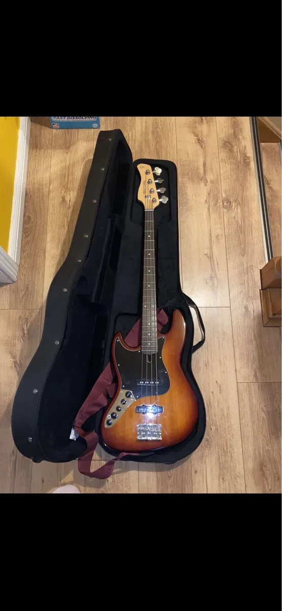 Marcus Miller V3 TS 2nd Gen left handed - Image 3
