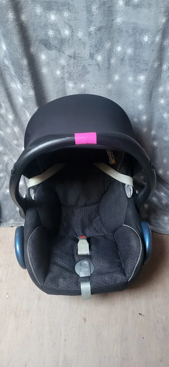 Car seat - Image 2