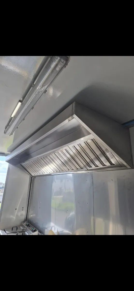 Burger van - Image 4