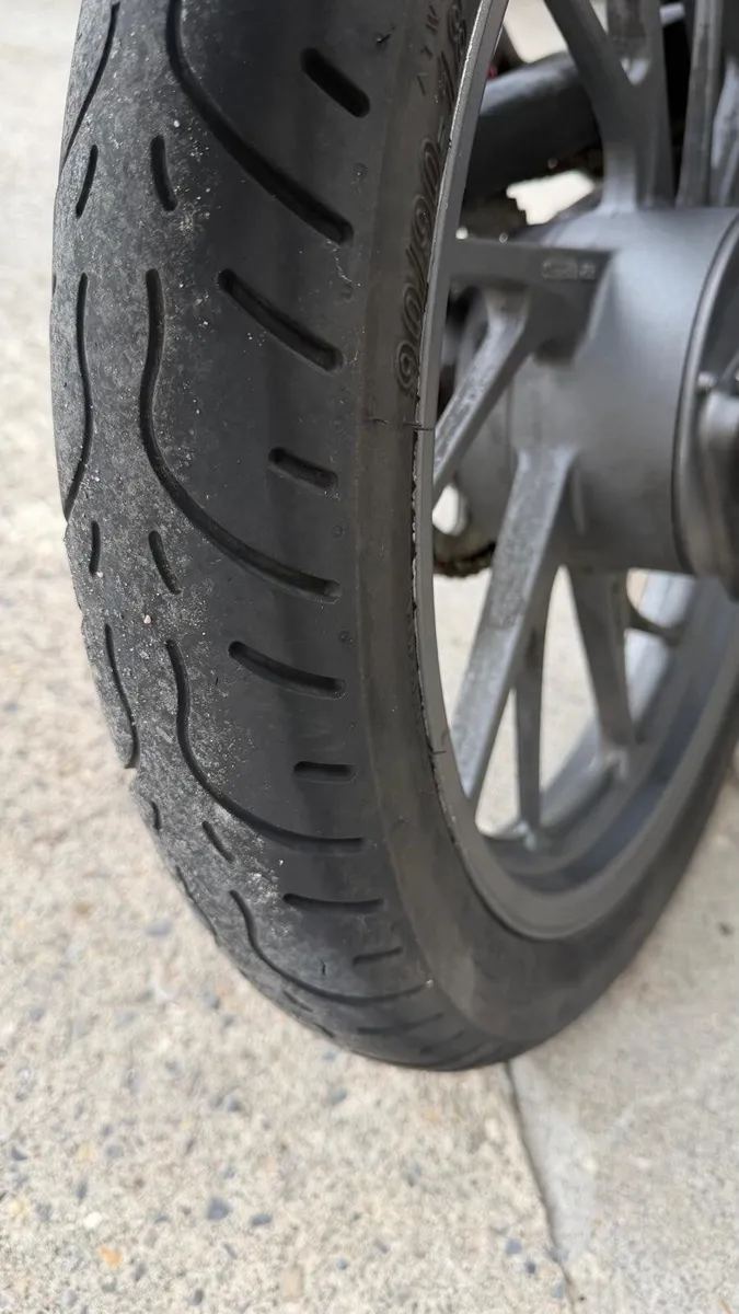 Honda CB125F 2018 LOW MILAGE - Image 3
