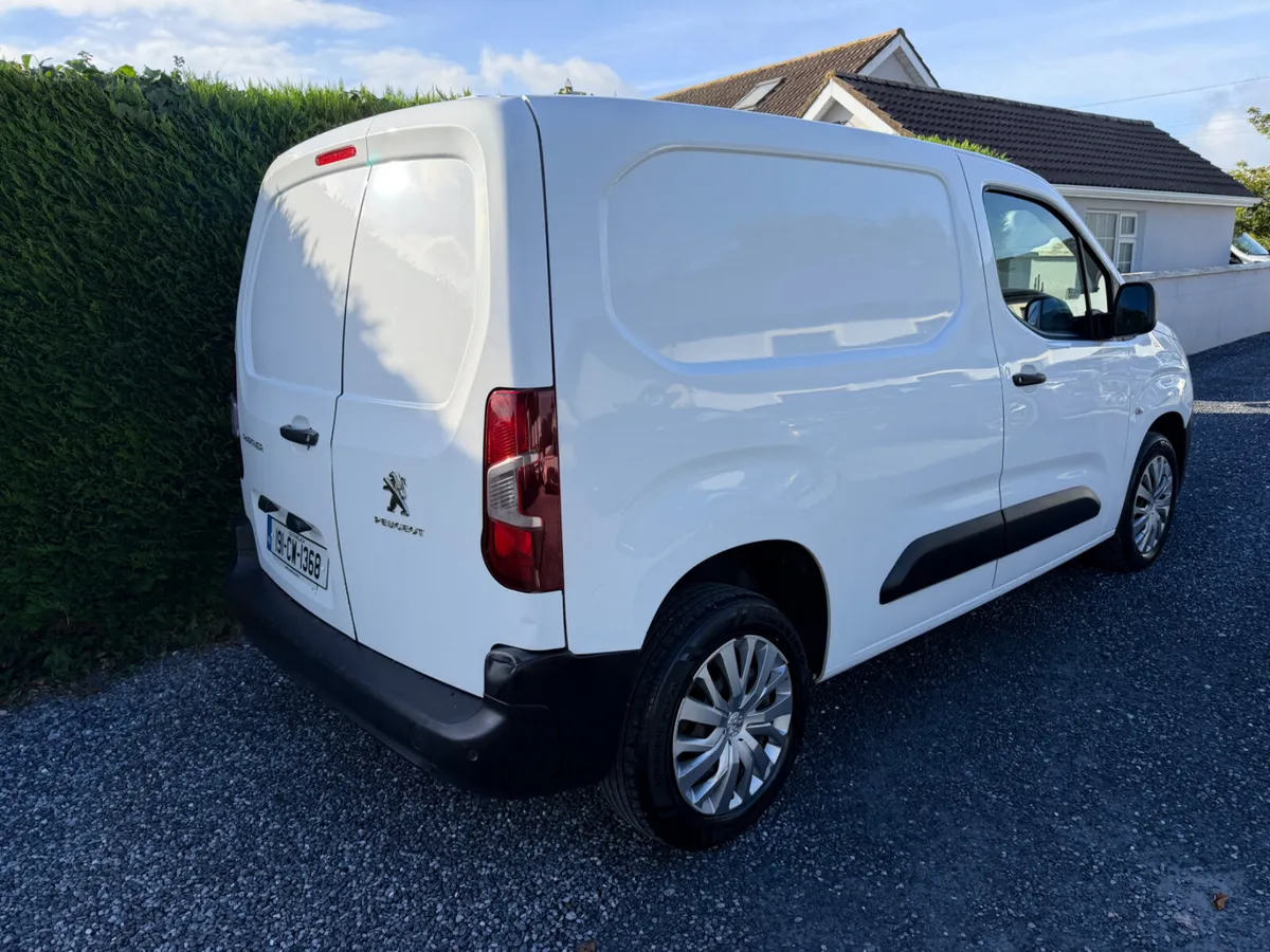 2019 PEUGEOT PARTNER 1.6 HDI 3 SEAT PANEL VAN - Image 4