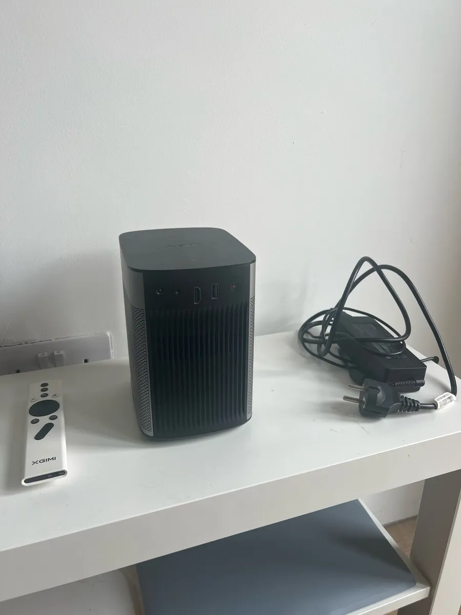 Xgimi halo projector - Image 3