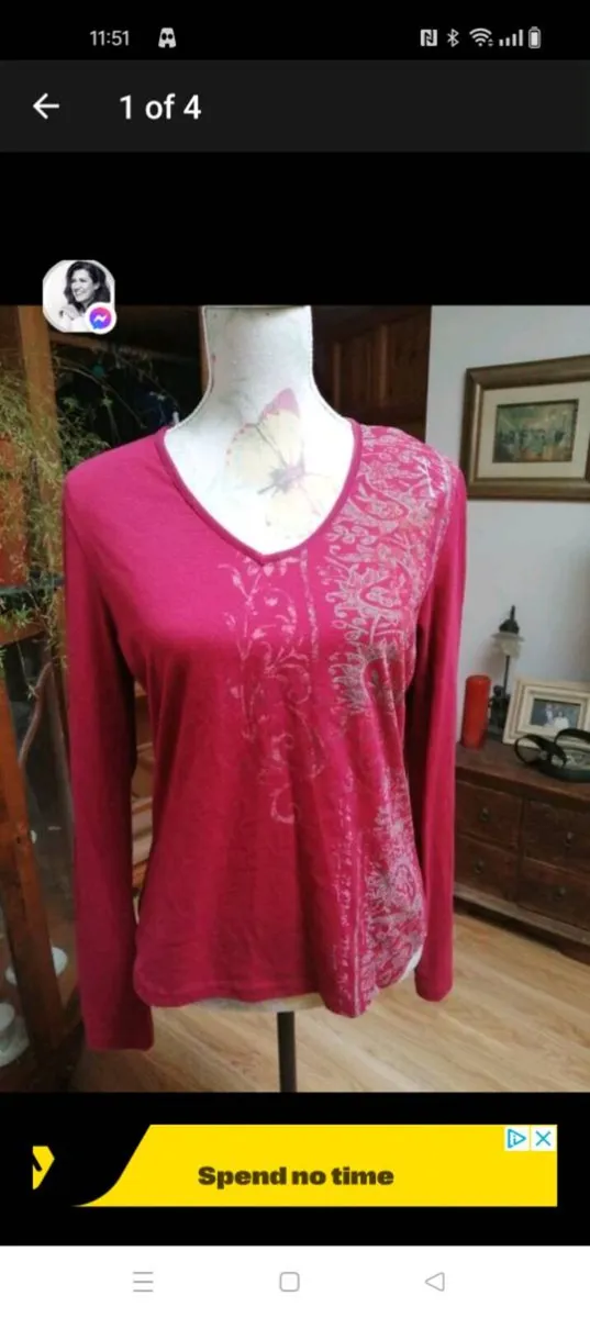 Ladies Gloria VANDERBILT wine top size 14. €10
Can - Image 1