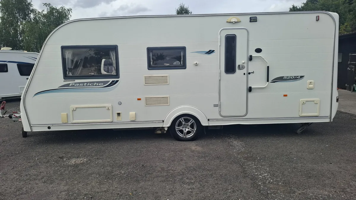 Coachman Patiche 4 berth caravan - Image 1