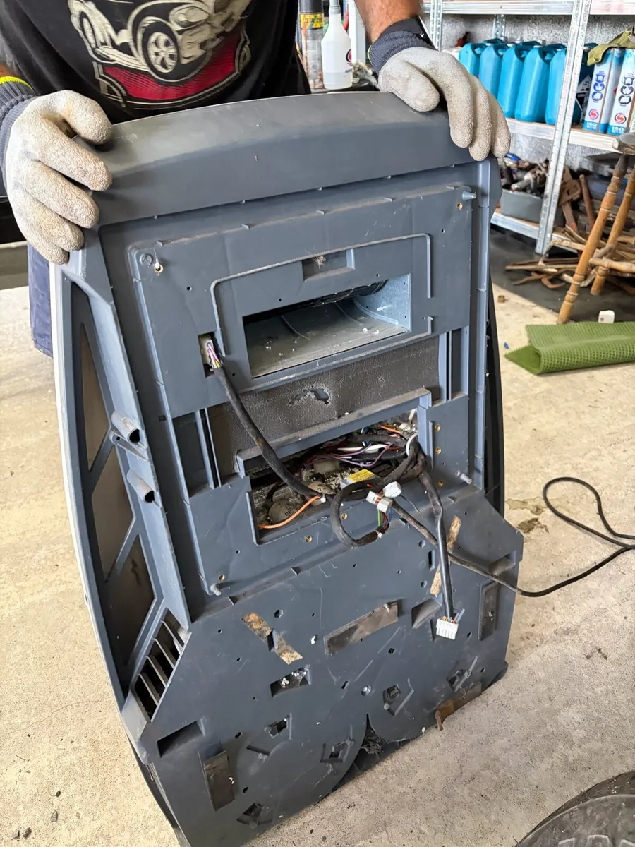 Air Conditioning for Motorhome - Image 2