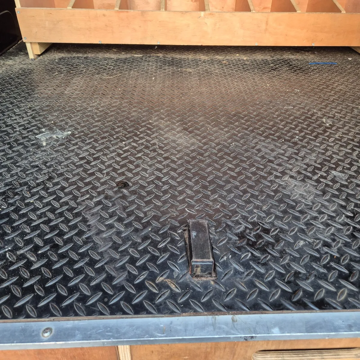 Transporter racking, shelving van vault ply lining - Image 3