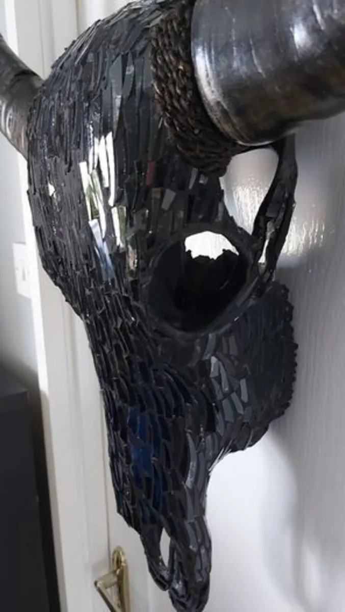Glass Insert Black Buffalo Skull - Image 2