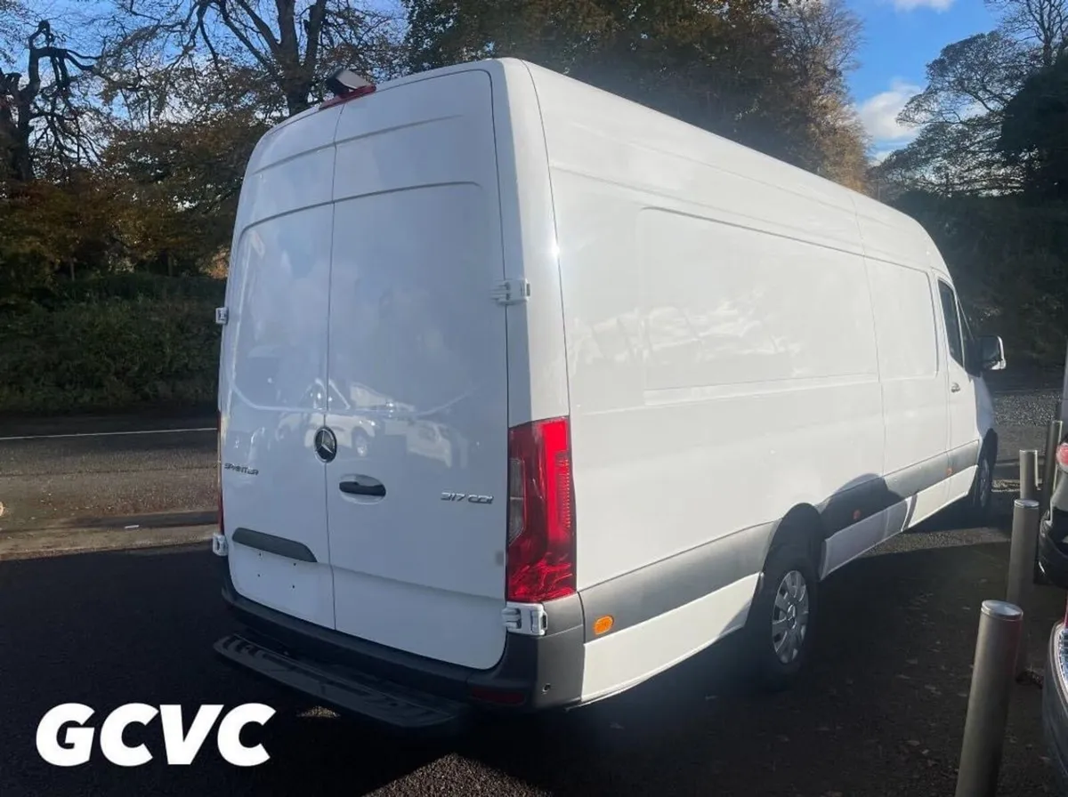 Mercedes-Benz Sprinter 2.0 - Image 3