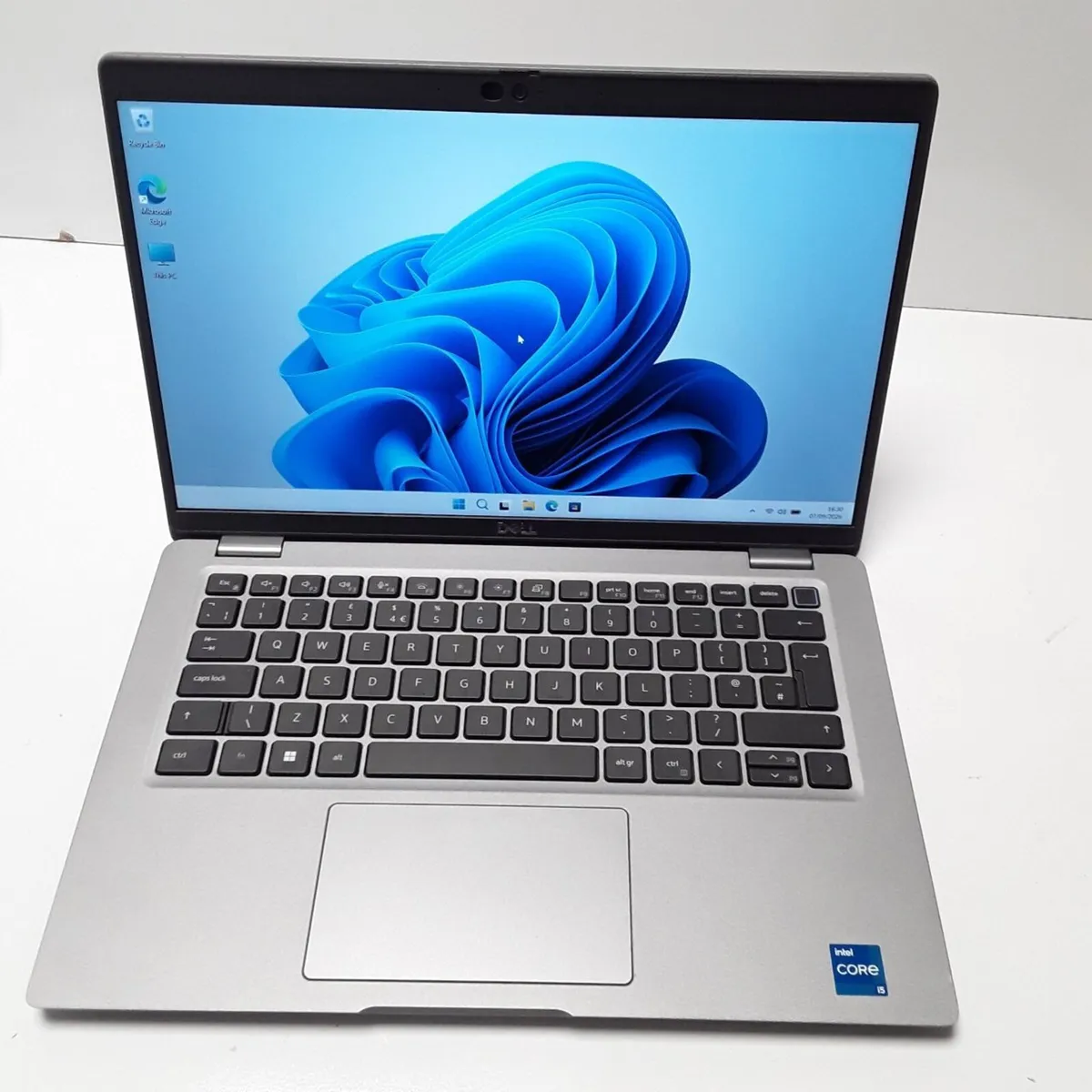 Dell Latitude 5430 | Intel i5-1235U | 16GB RAM | - Image 1