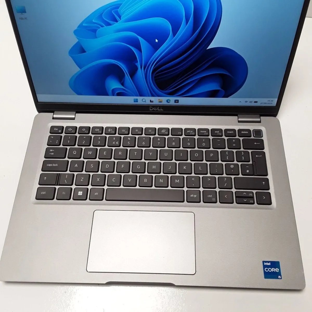 Dell Latitude 5430 | Intel i5-1235U | 16GB RAM | - Image 2