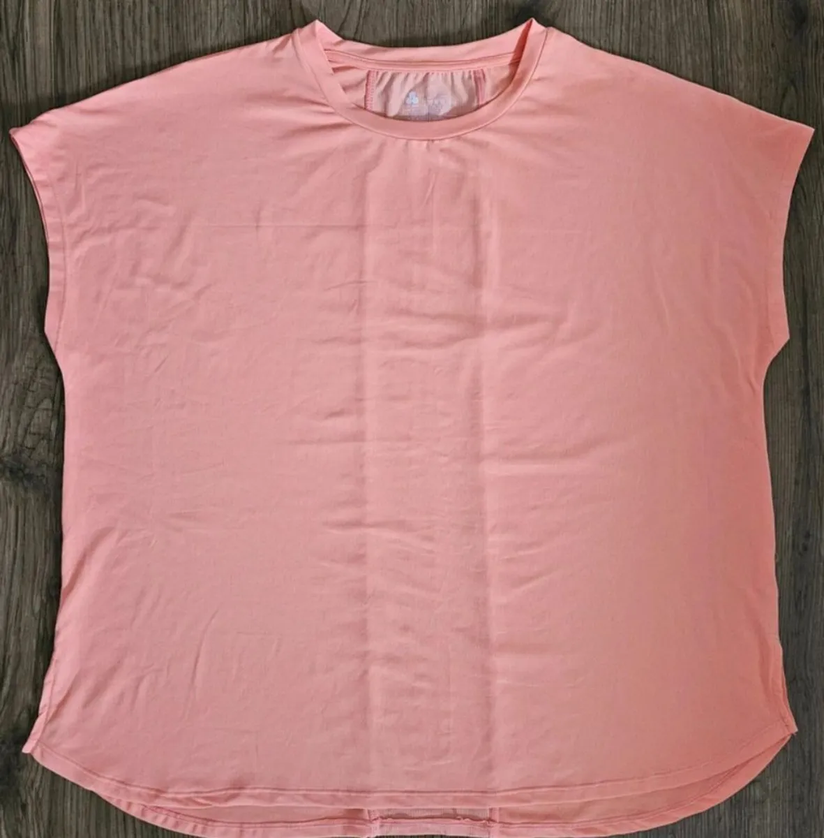 Women ladies Dunnes peach t-shirt, new, no tags - Image 3