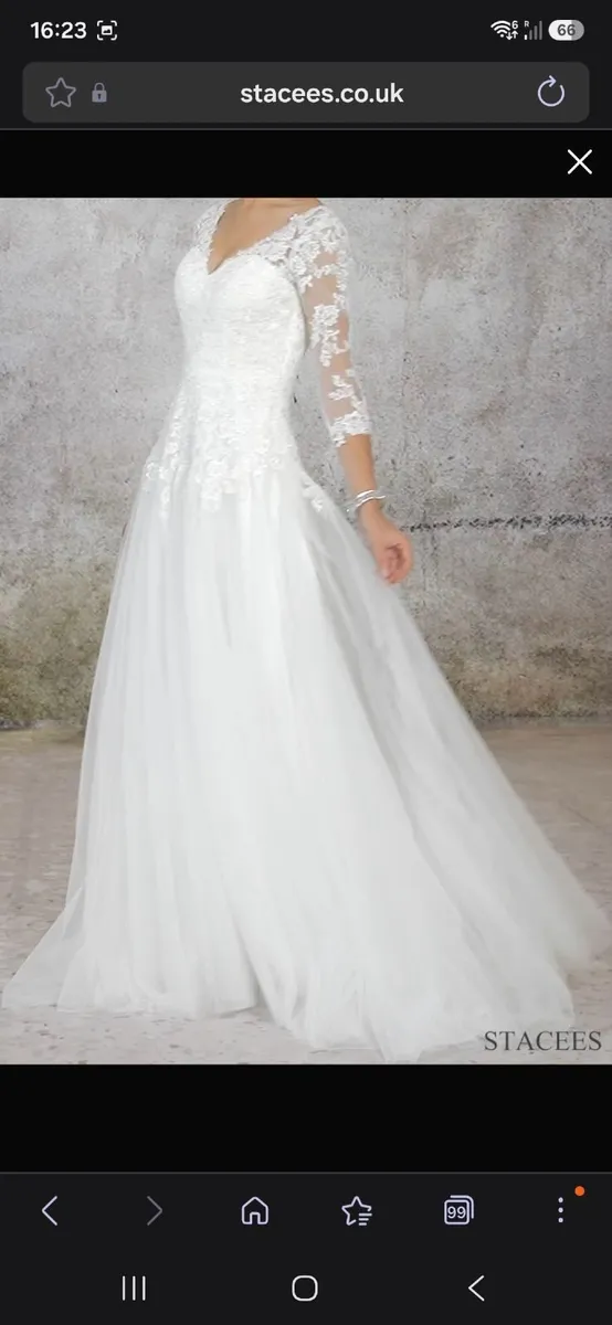 Wedding dress - Image 4