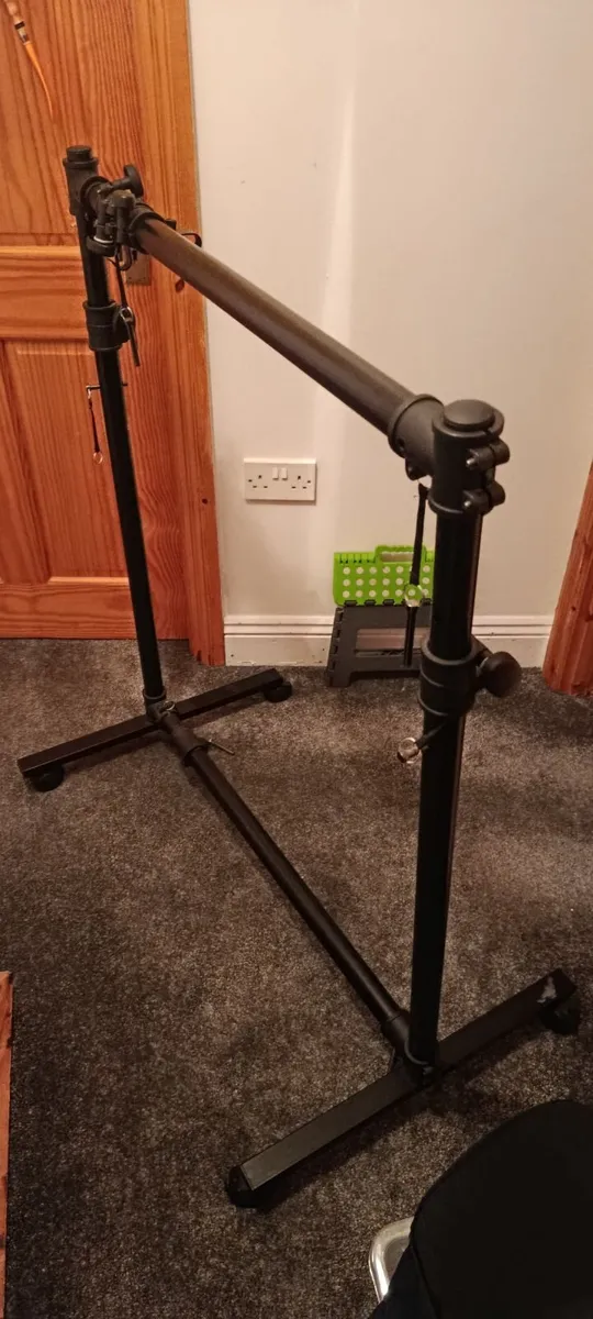 Gong Stand - Image 2