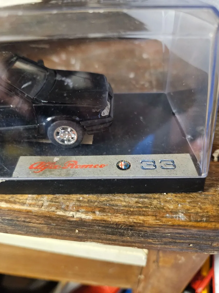 Corgi Alfa Romeo 33 - Image 3