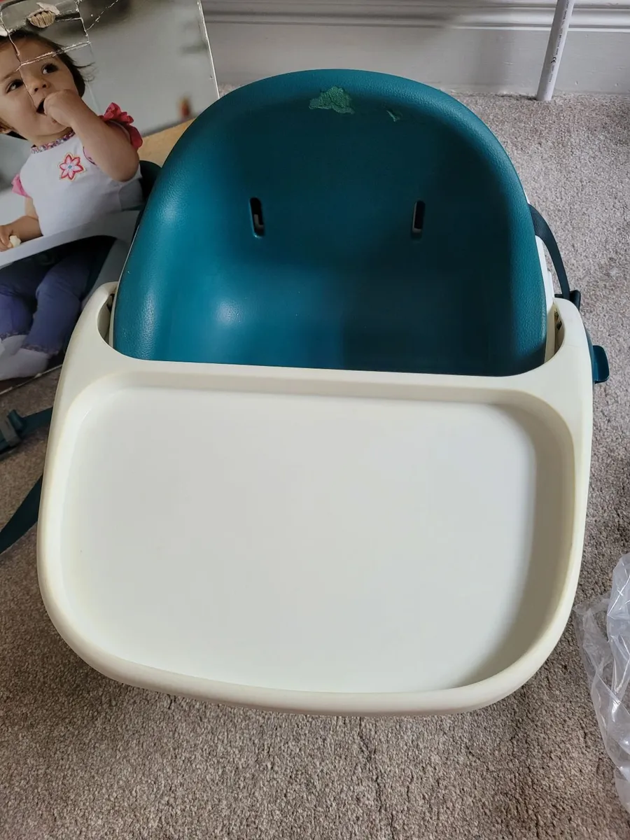 Mamas & Papas baby bud feeding seat - Image 1