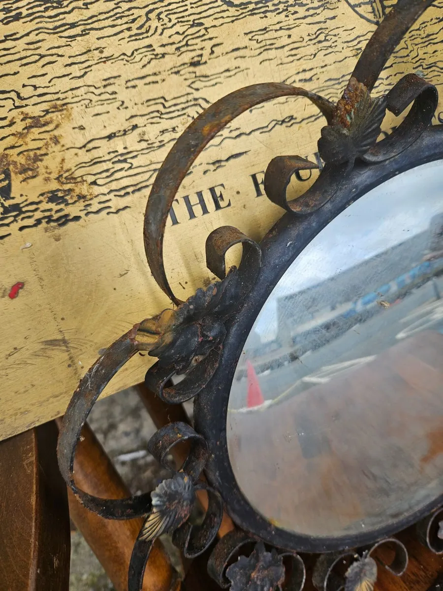 Vintage Retro Mirror - Image 3