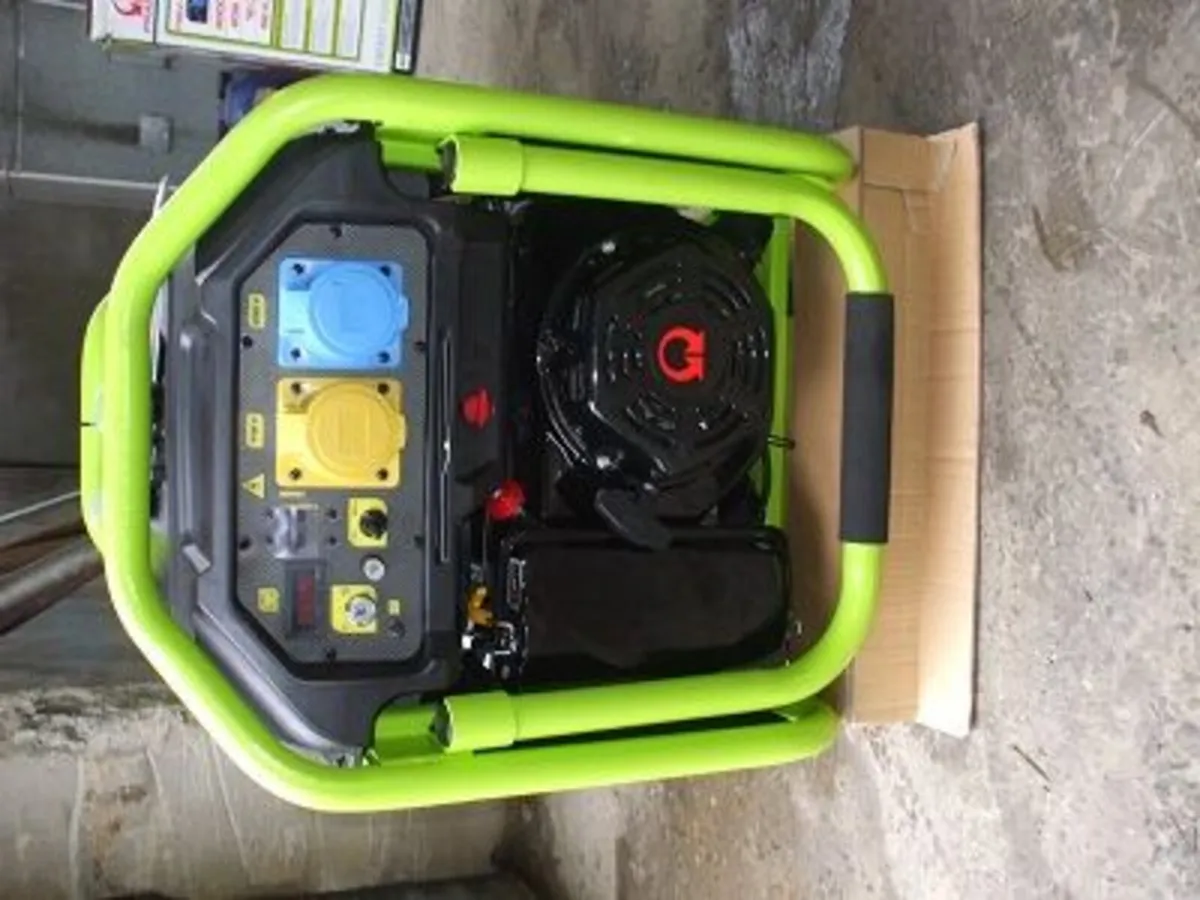 New 6.5KVA Petrol Generators with AVR's - Image 3