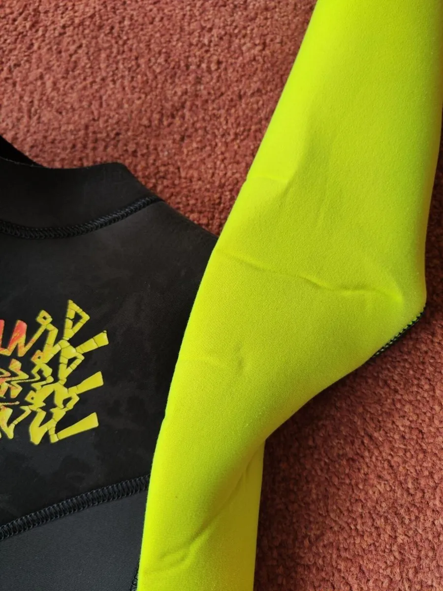 Rip Curl Kids Dawn Patrol 5:3 Wetsuit Size 8 - Image 3