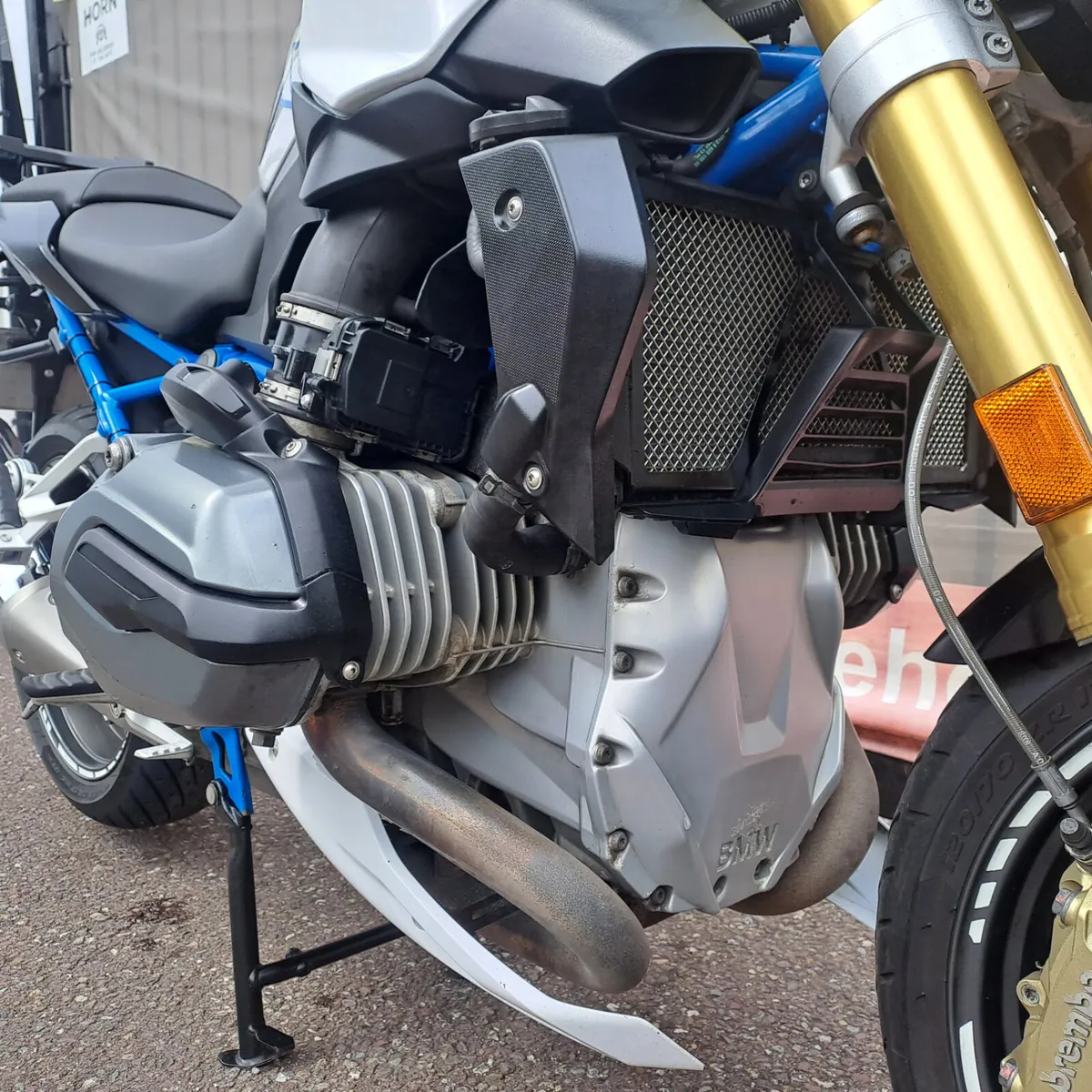 2016 BMW R1200R - Image 4
