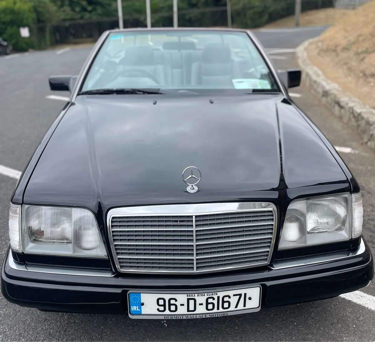Mercedes E class convertible - Image 3
