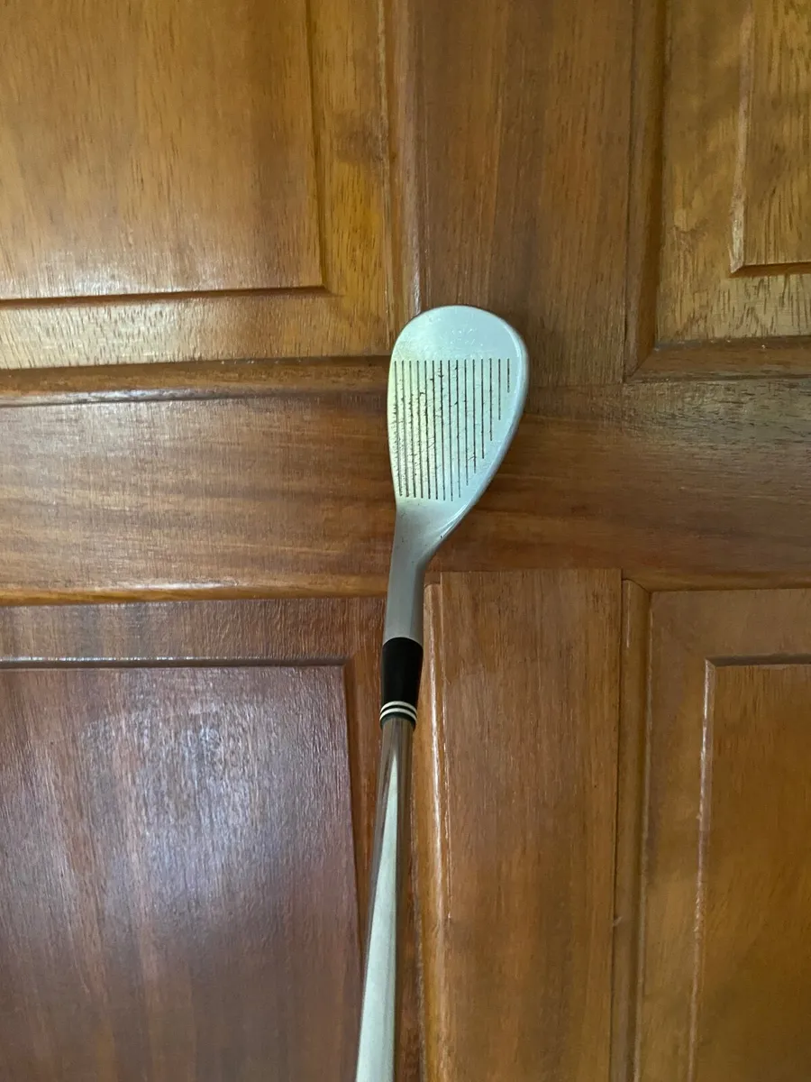Cleveland CG 10 56 Degree Sand Wedge immaculate - Image 3