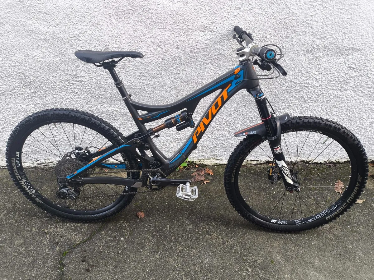 Pivot Mach 6 Carbon - Image 4