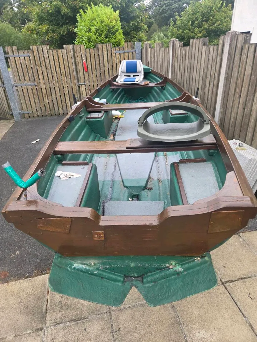 18.6ft ganly lake boat - Image 1