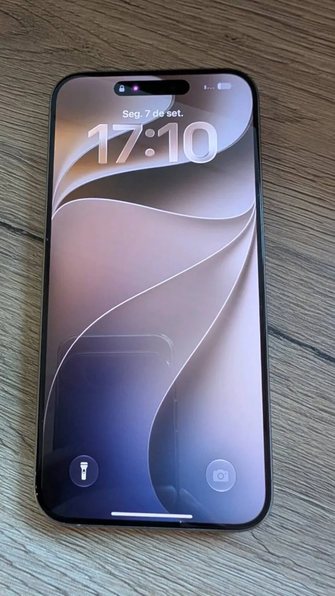 iPhone 15 pro max 256gb - Image 2